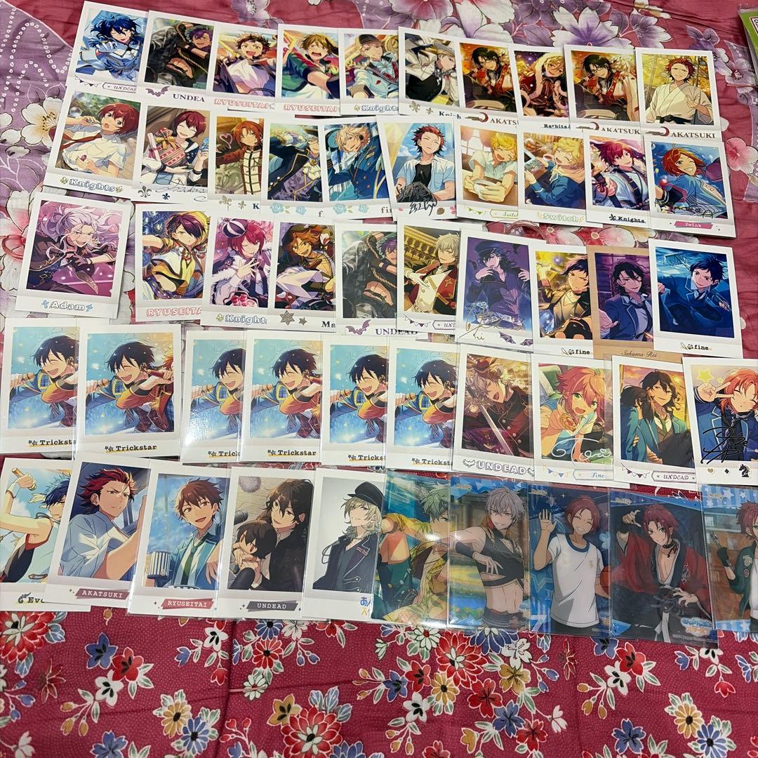 あんスタ グッズ まとめ売り 大量 380点 缶バッジ アクリルスタンド など