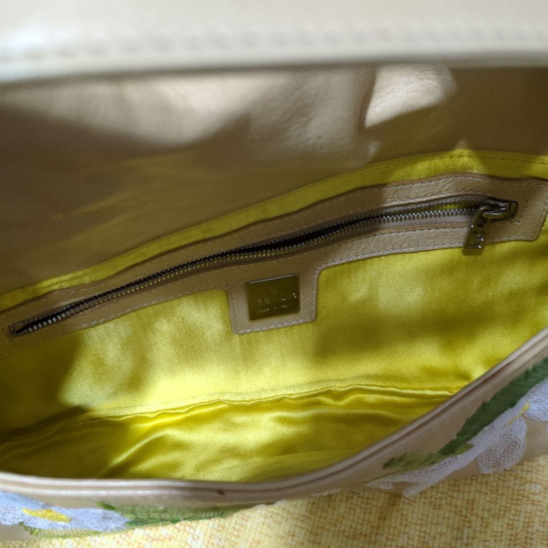 FENDI 花柄刺繍 ハンドバッグ