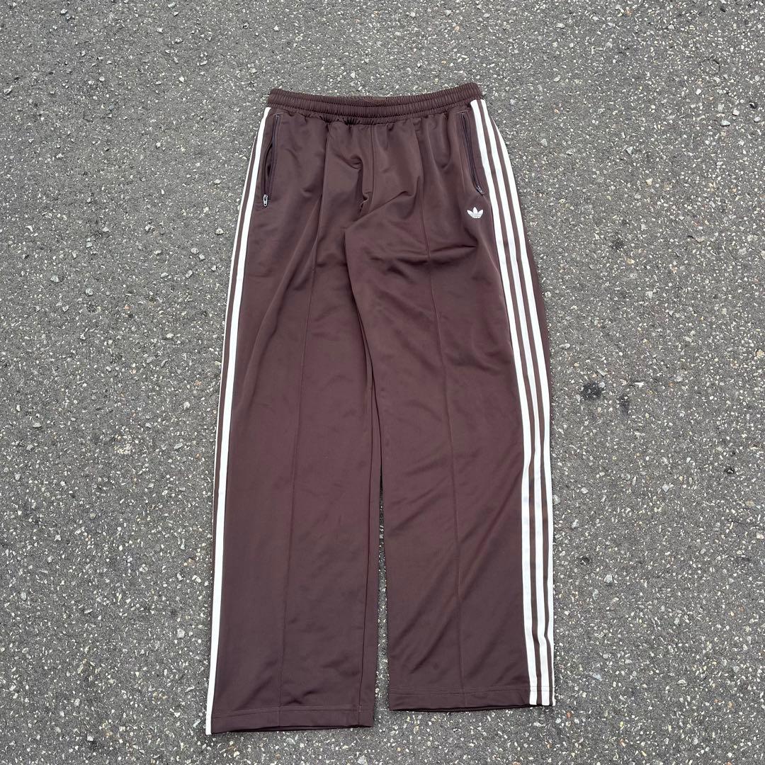 00s adidas アディダス トラックパンツ 極太 茶色 archive
