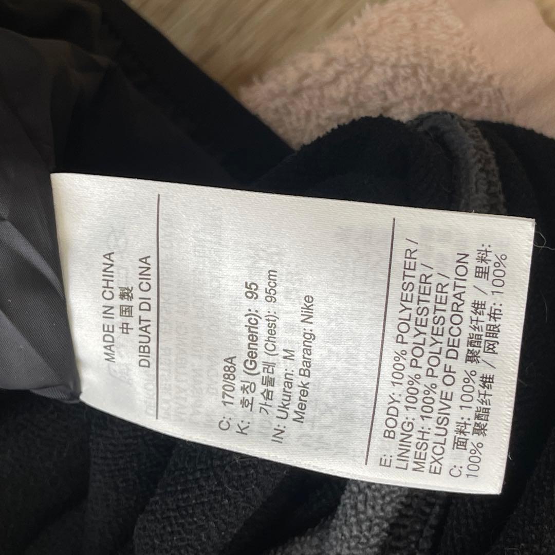 NIKE マットブラック テック系 ナイロンジャケット 短丈 シェルパーカー M