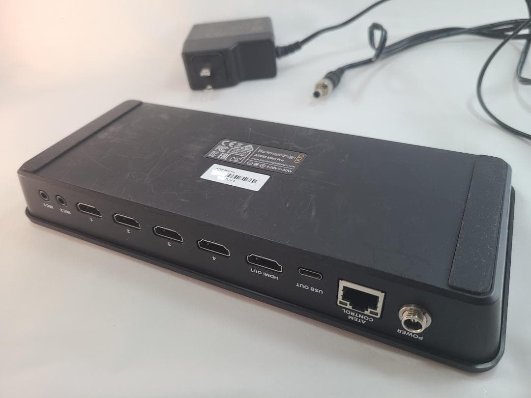 その他 Blackmagic Design ATEM Mini Pro