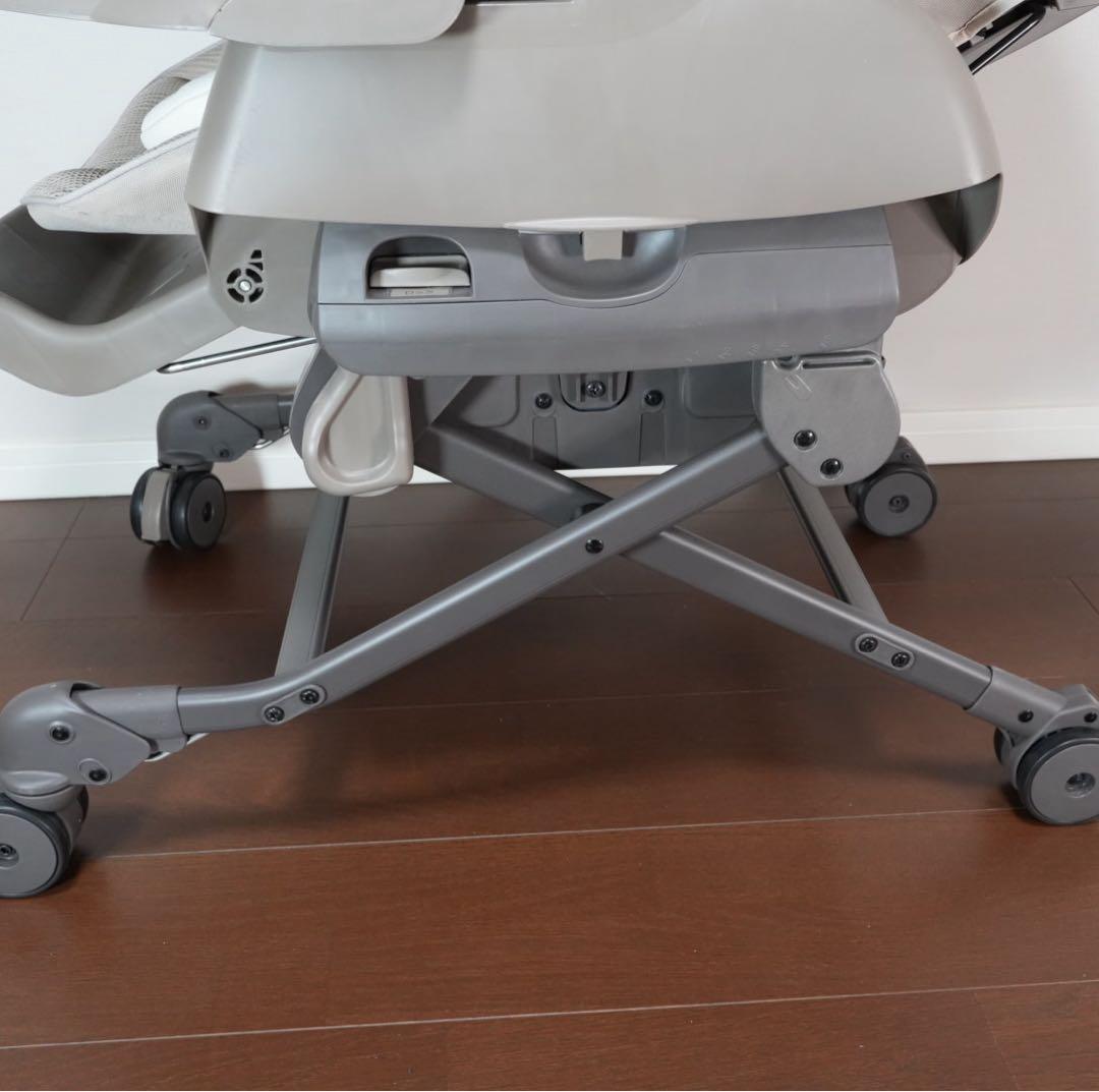 【美品】Combi ネムリラ tete a tete オートスイング バースデイ