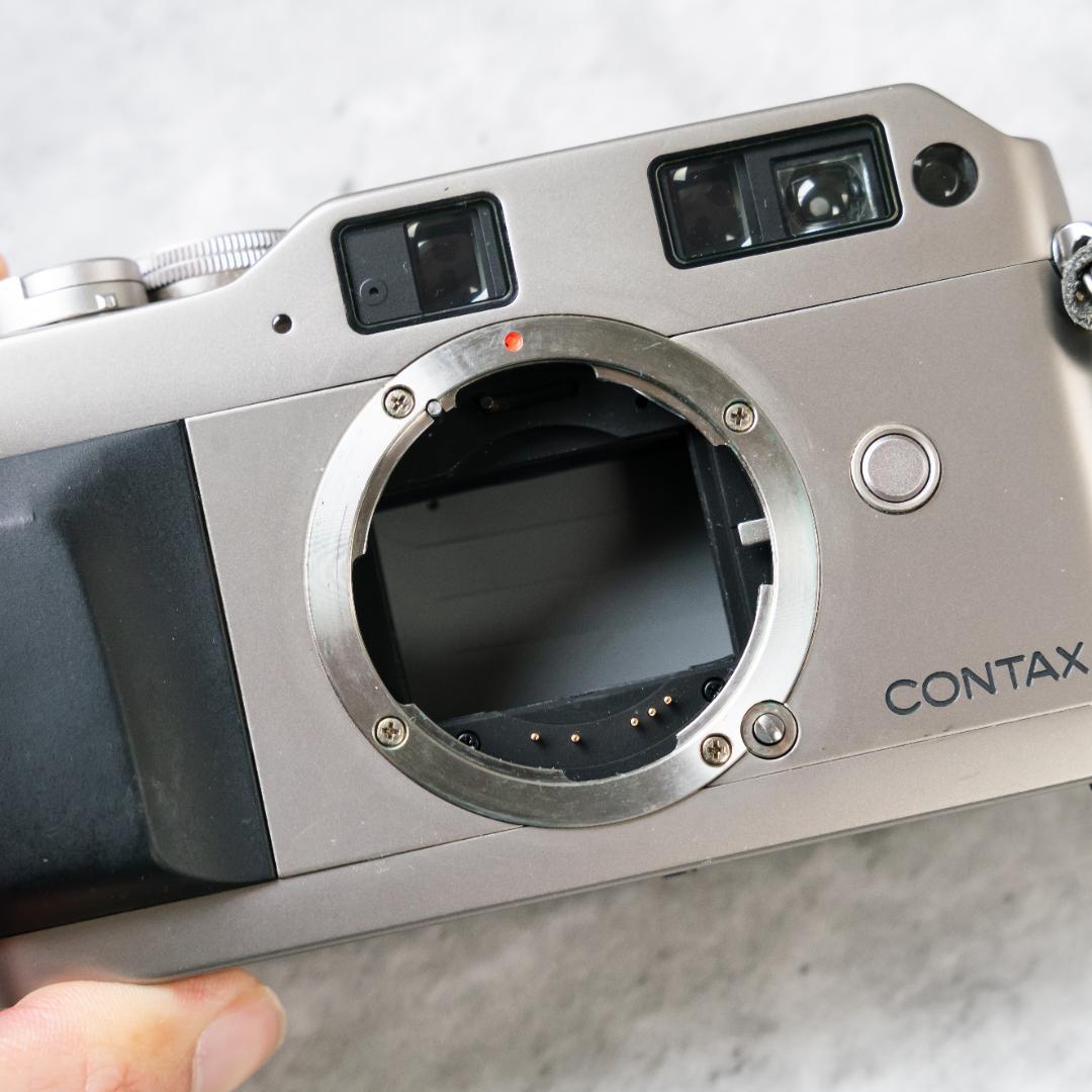 CONTAX G1D ＋ planar 45mm TLA 140 flash