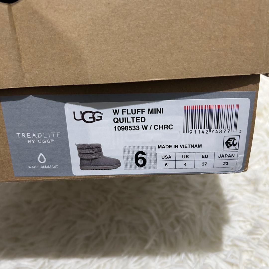 美品 UGG アグ フラッフ キルテッド ミニ グレー ムートンブーツ 箱付き