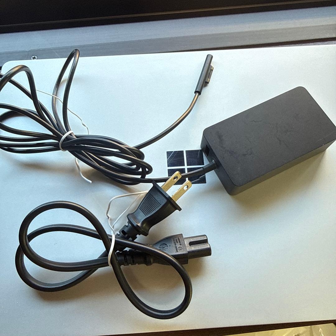 Surface Laptop第一世代 i5-7200U 4GB 128GB