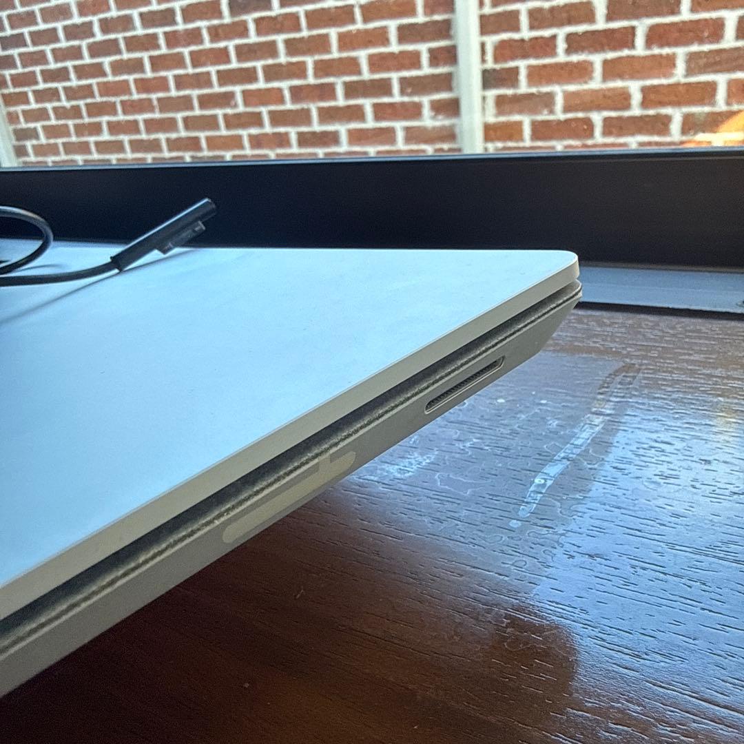 Surface Laptop第一世代 i5-7200U 4GB 128GB