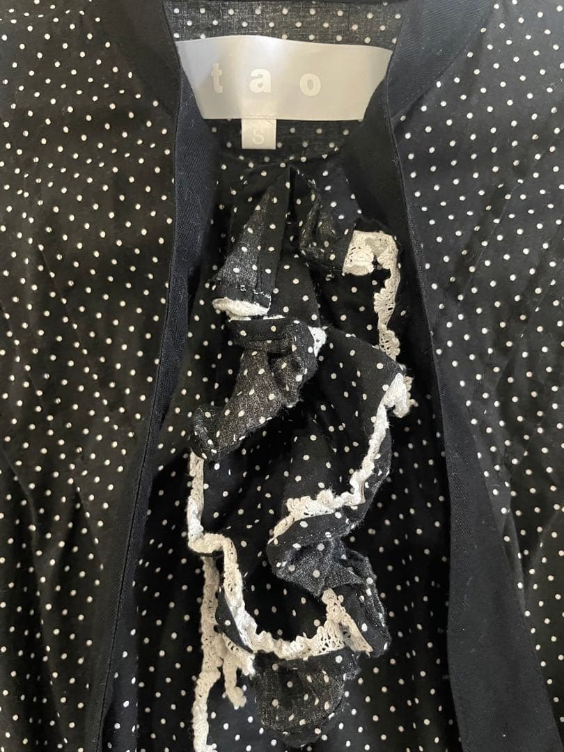 tao COMME des GARÇONS水玉模様 フリル付きブラウス