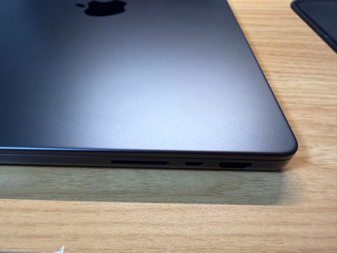 MacBook Pro M4スペースブラック14 メモリ16GB 容量512GB