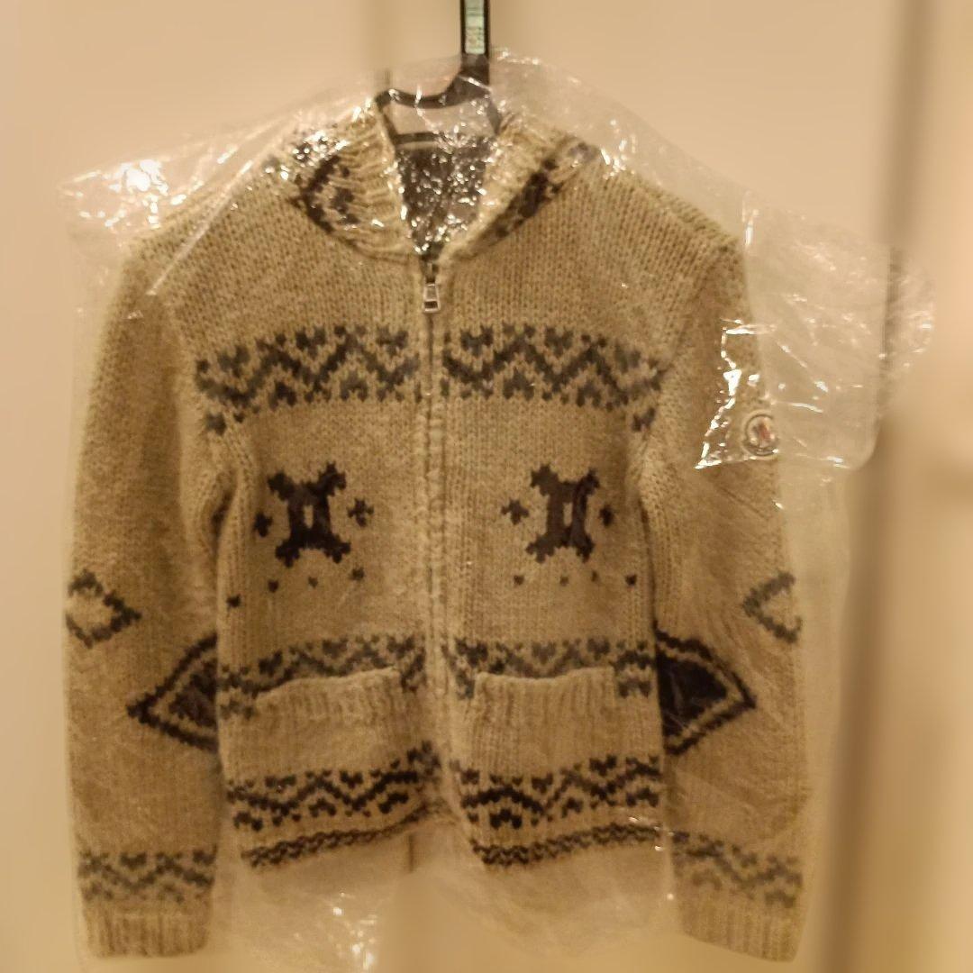 モンクレール　キッズ　ニットパーカー　カウチン　130　美品