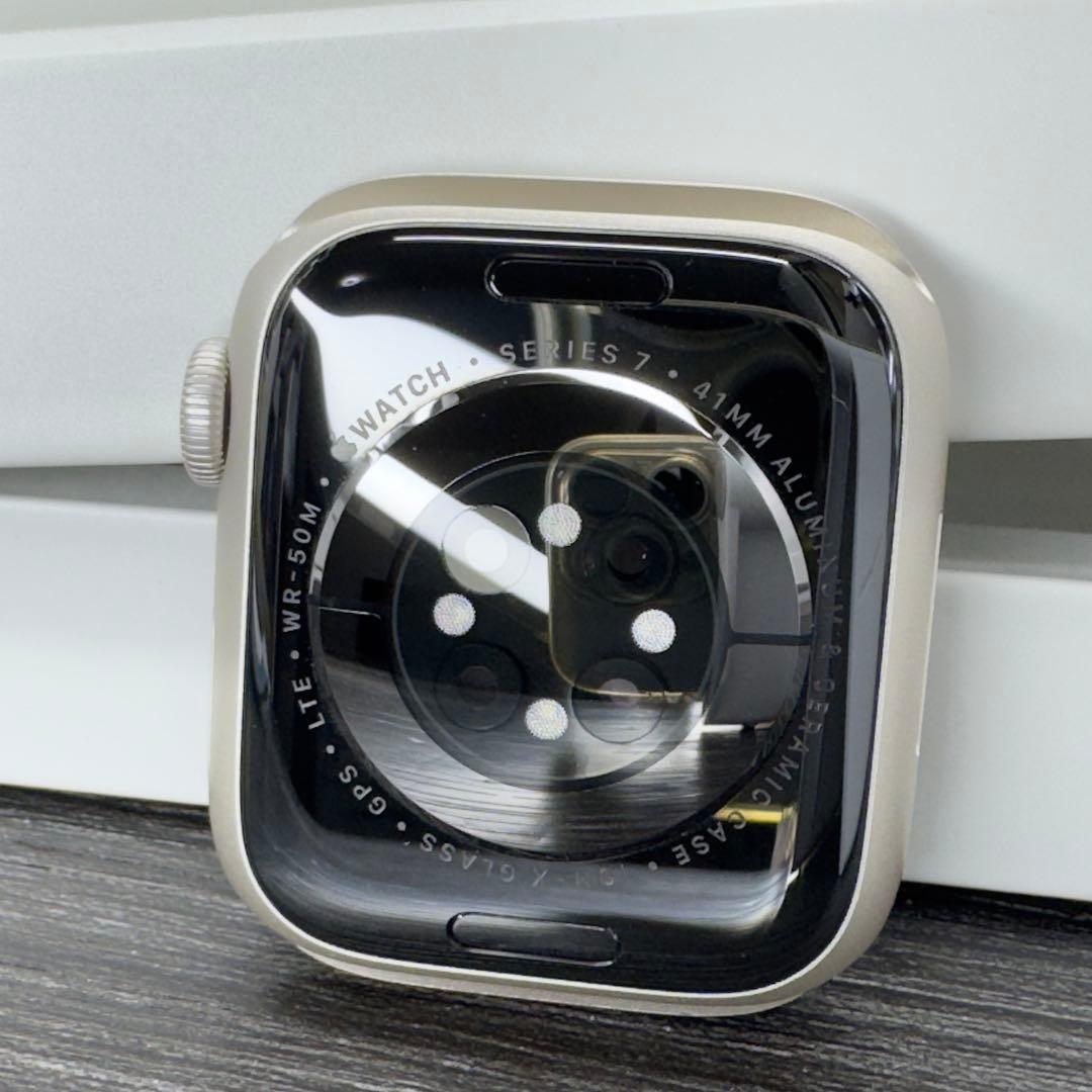 2637 Apple Watch シリーズ7 スターライト　アルミニウム　41㎜