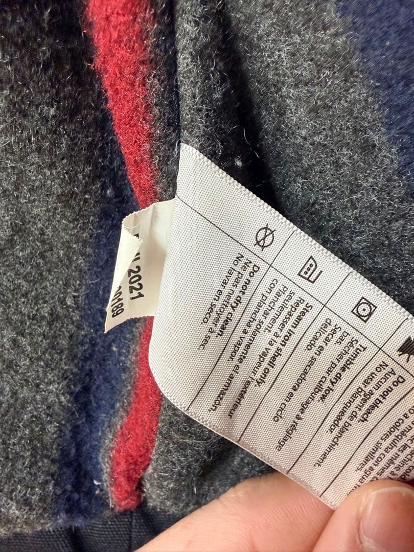 M*k様 Carhartt 黒ジャケット 2021年製