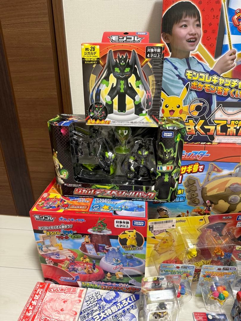 ★*ロ様 【美品】ポケットモンスター モンコレ　まとめ売り