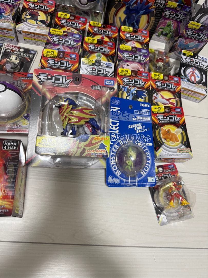 ★*ロ様 【美品】ポケットモンスター モンコレ　まとめ売り