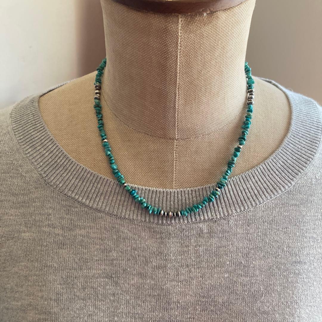 N3 小粒天然ターコイズとSV925製ナバホパールのデザインネックレス　42㎝