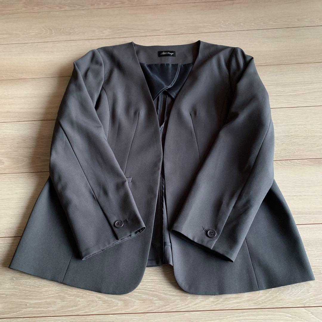 大きめサイズ17号♦︎アッドルージュ ノーカラー パンツスーツ セットアップ 上品