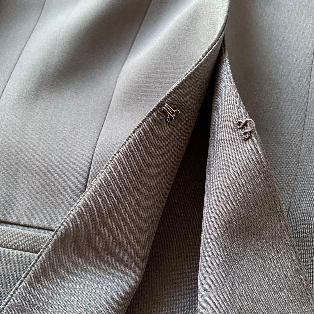 大きめサイズ17号♦︎アッドルージュ ノーカラー パンツスーツ セットアップ 上品