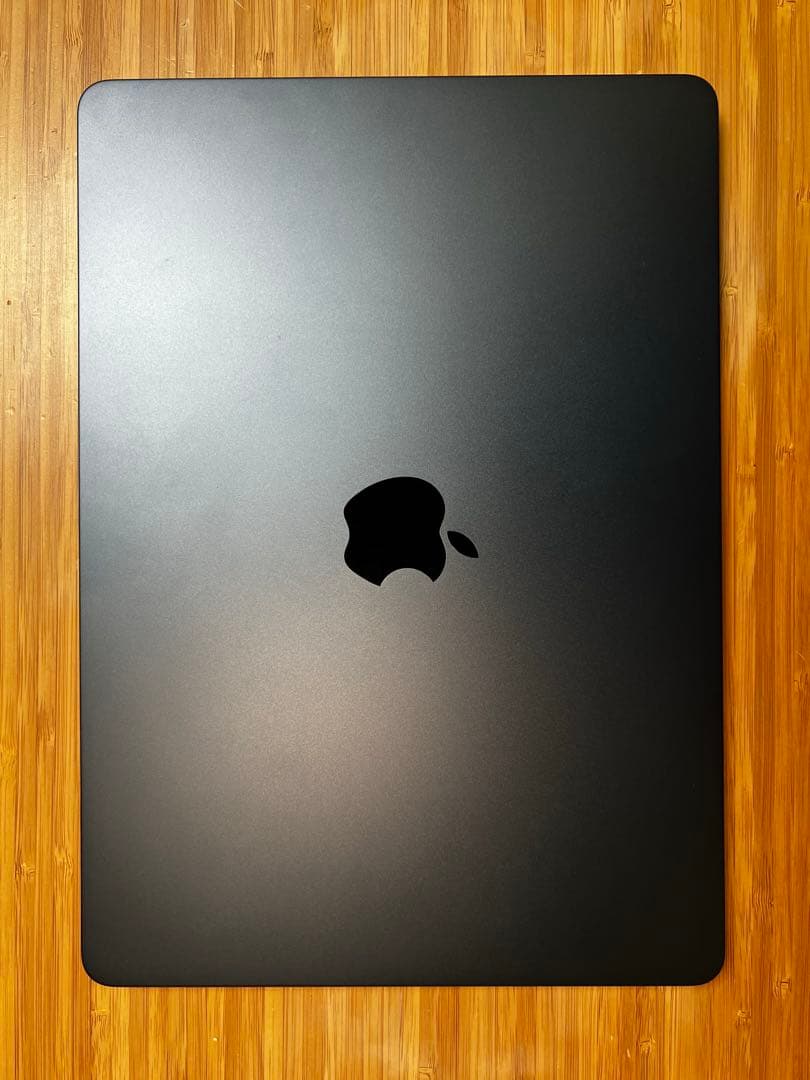 【美品】MacBook Air M2 13インチ 8GB/256GB