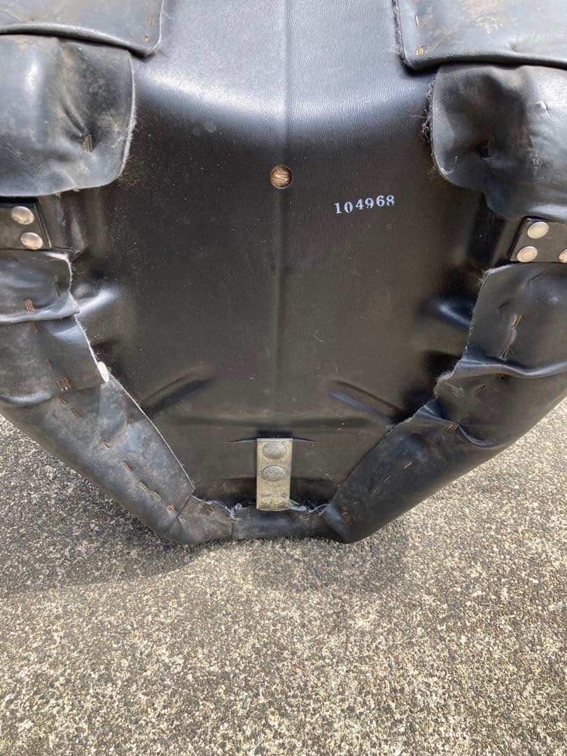 ハーレーヘリテイジクラシック　エボリューション　純正シート