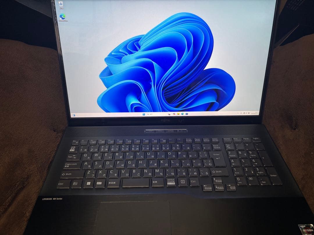 Windowsノート本体 Emerich