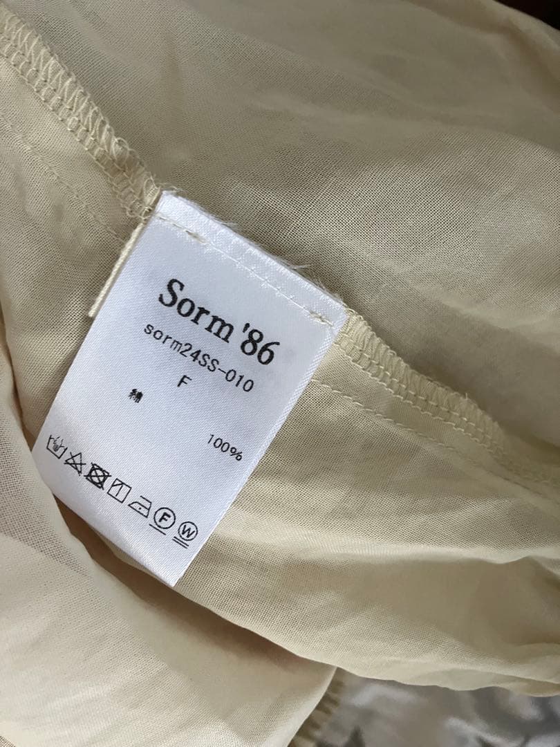 新品未使用　変身ボレロNEO アイボリー　sorm'86