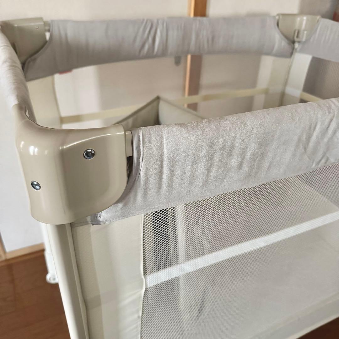 F*様 ココネルエアー プラス AB アップリカ ベビーベッド