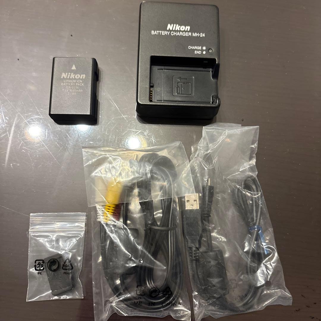 Nikon D5200 デジタル一眼レフカメラ❣️レンズセット