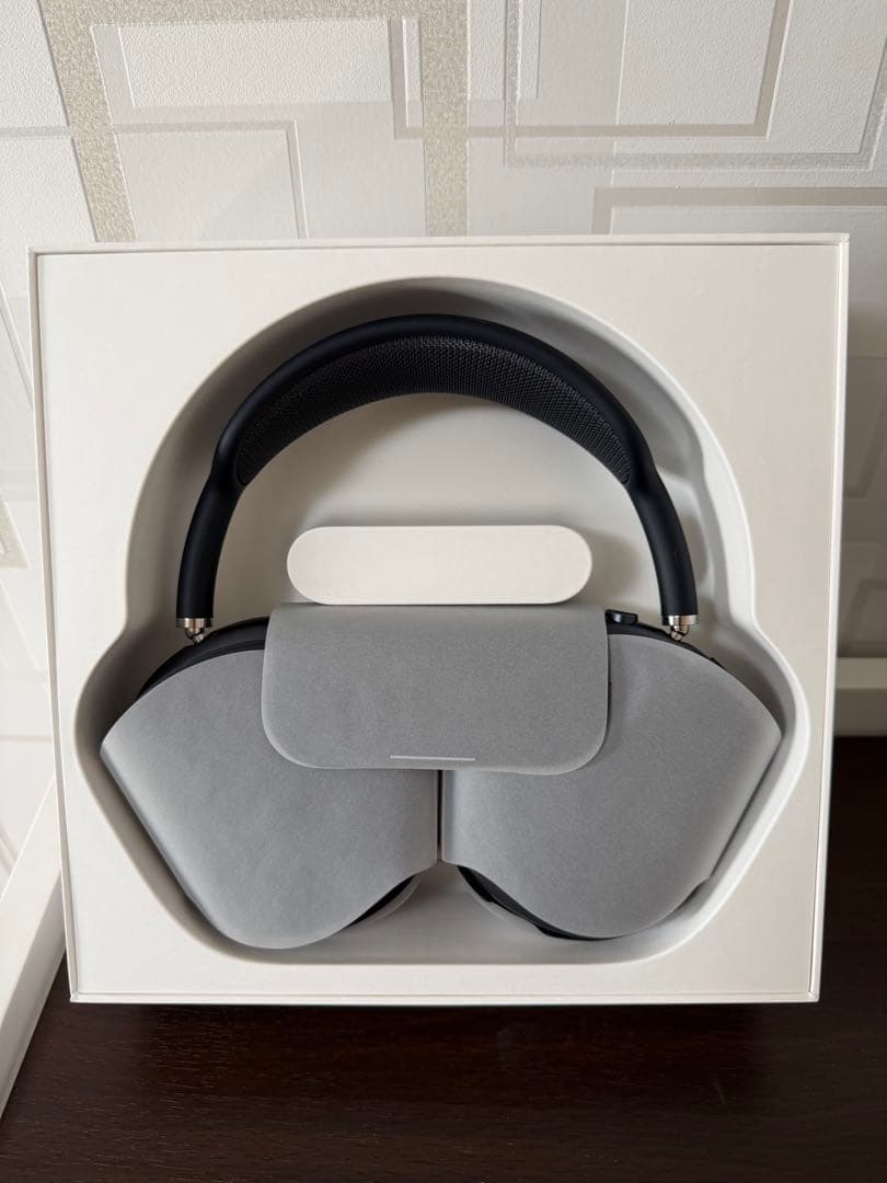 Apple AirPods Max ミッドナイト(USB-C 仕様)