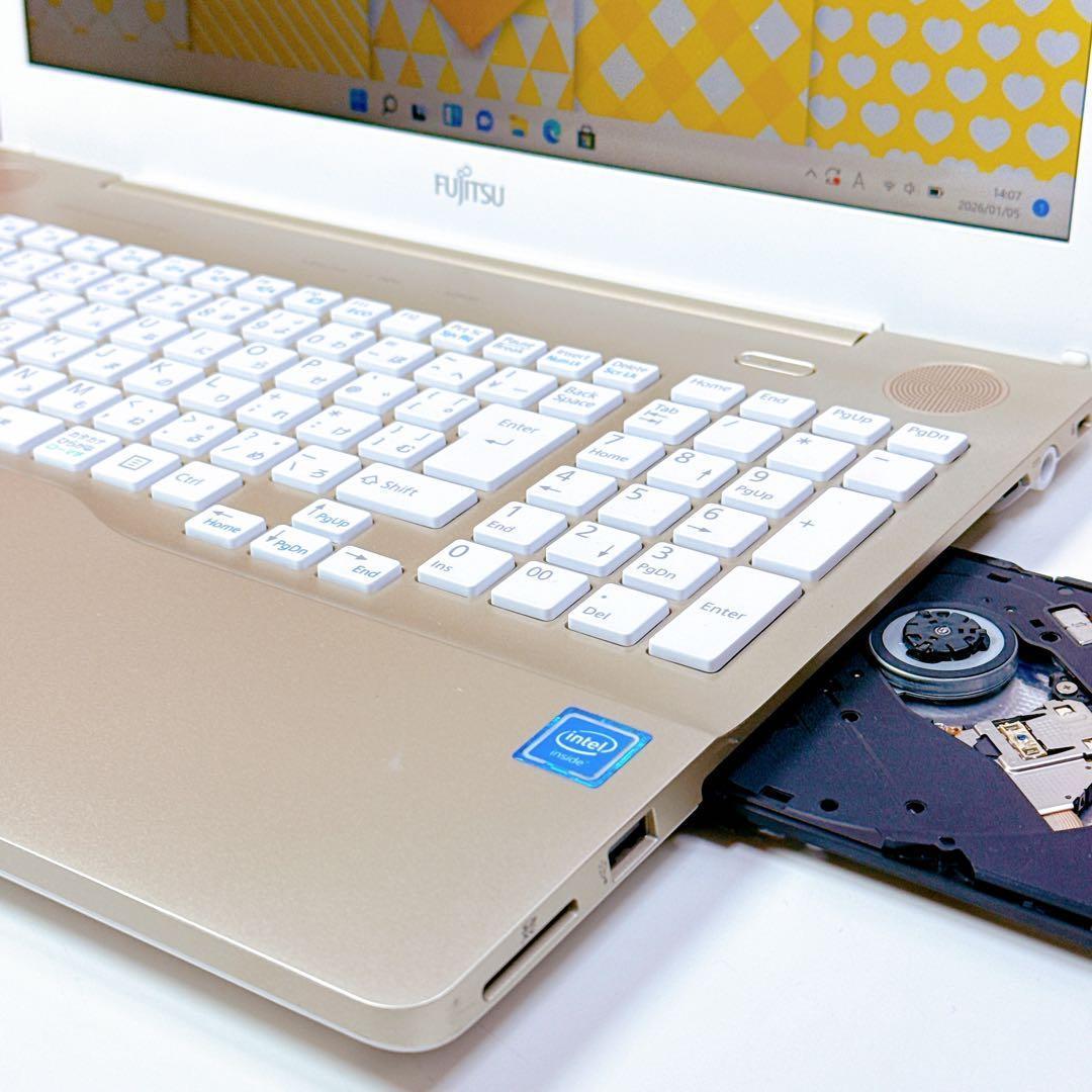 ❤️ポッキリ15,000円❤️すぐ使えるノートパソコン windows11 カメラ