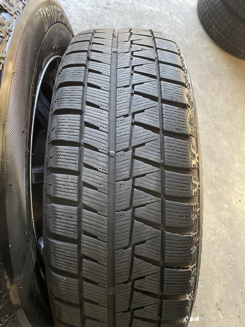 Richard Yatsu 様25.26.27セレナ用　195/65R15
