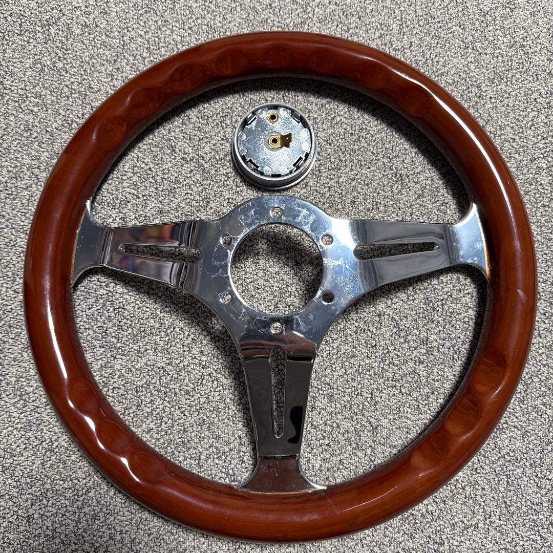 ウッド 3本スポーク ステアリング　ホイール 33パイ　旧車　ハンドル