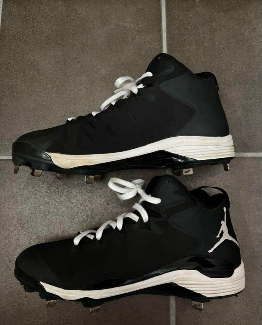 Jordan 黒 スパイク31cm