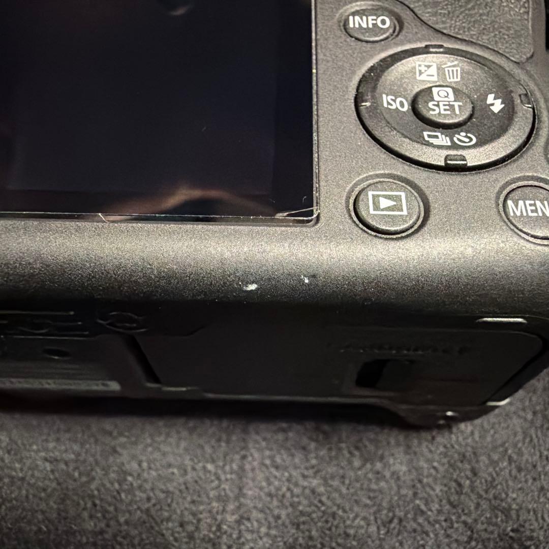 Canon EOS R100 ダブルズームキット