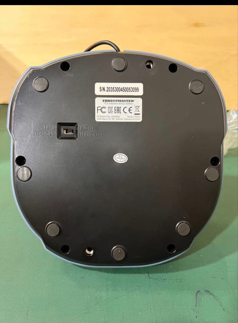 PC用ゲームコントローラー・コンバーター TCA SIDESTICK AIRBUS EDITION