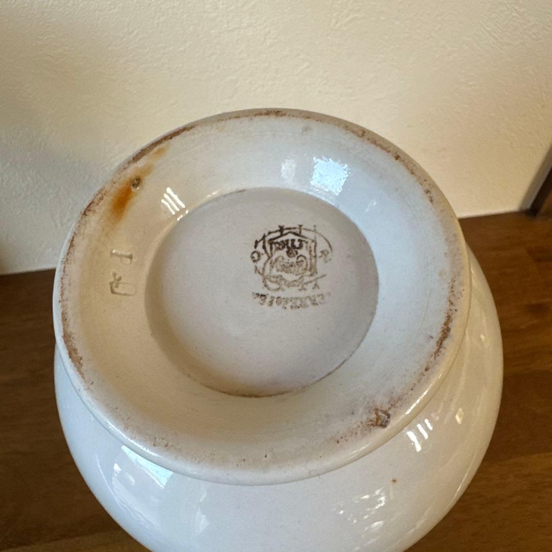 フランス陶磁器　水差し　ピッチャー　花瓶　アンティーク　ホワイト