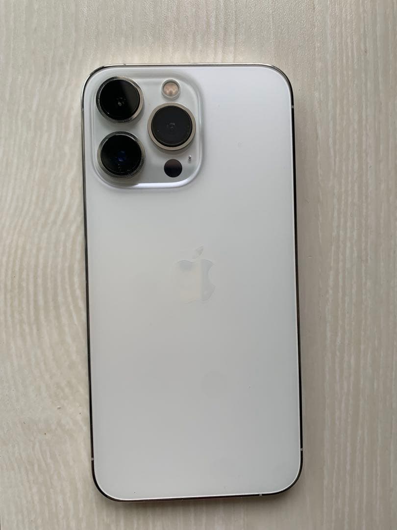 米国版 iPhone 13 Pro シルバー 256GB SIMフリー