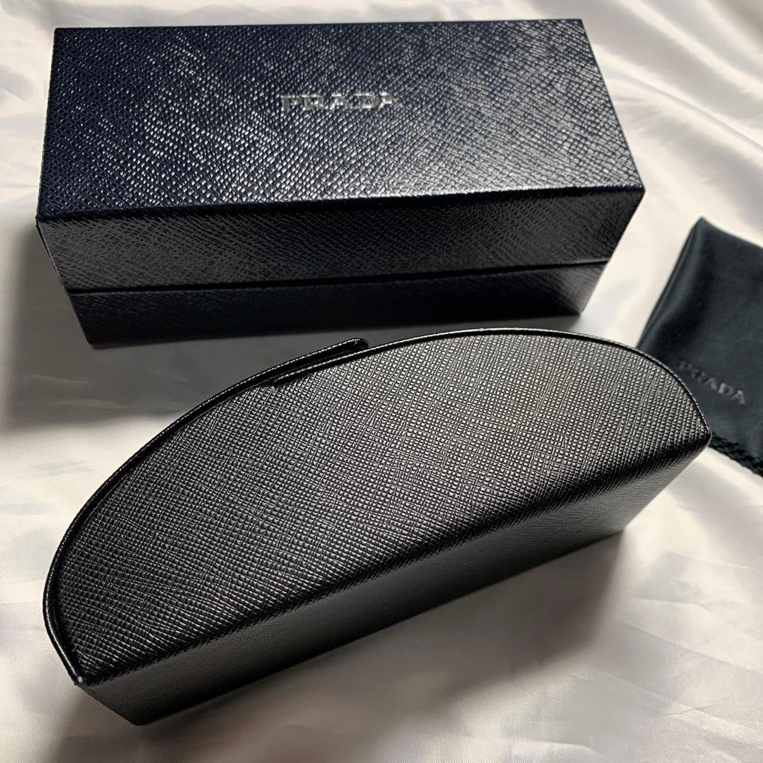 プラダ　サングラス　未使用