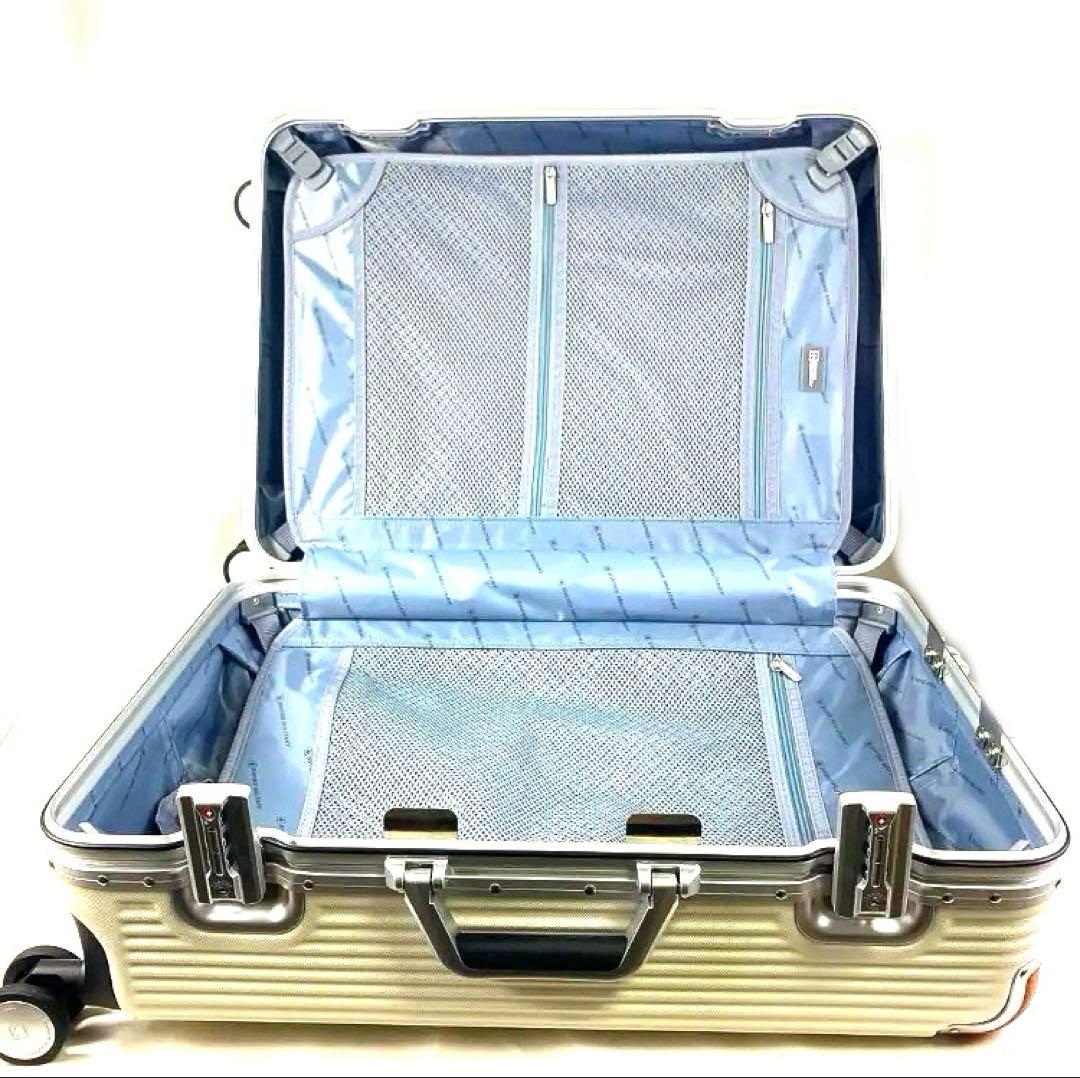 naomi様 スイスミリタリー キャリーケース バニラホワイト 64L