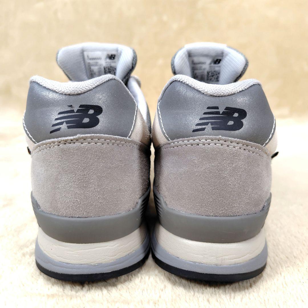 極美品 ニューバランス ゴアテックス スニーカー CM996XB2 グレー 27