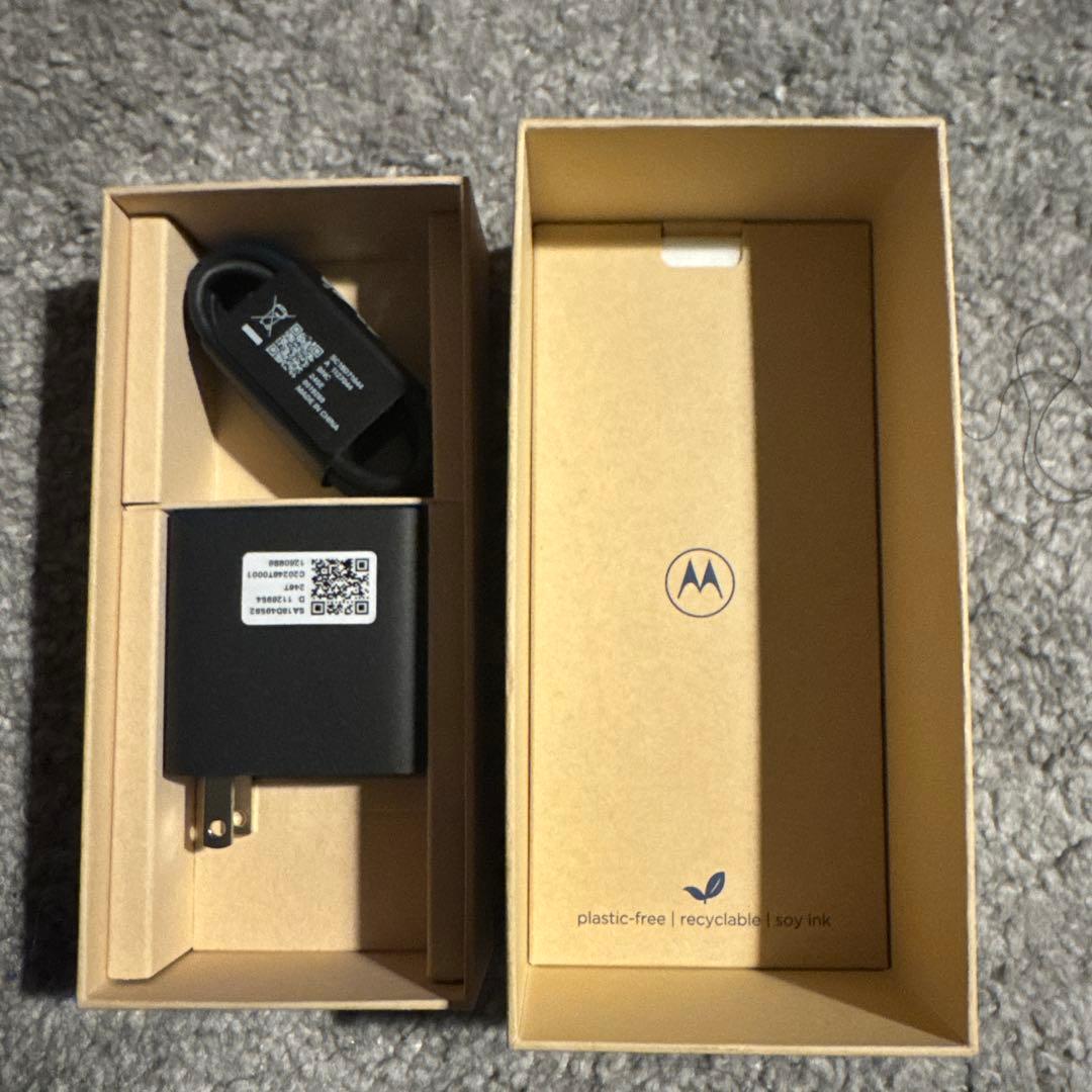 motorola edge 50s PRO 本体ブラック