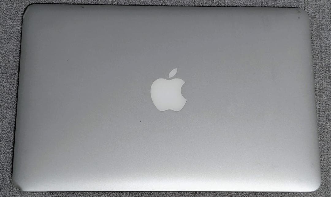 MacBook Air 11インチ 2013 Core i5/4GB/128GB