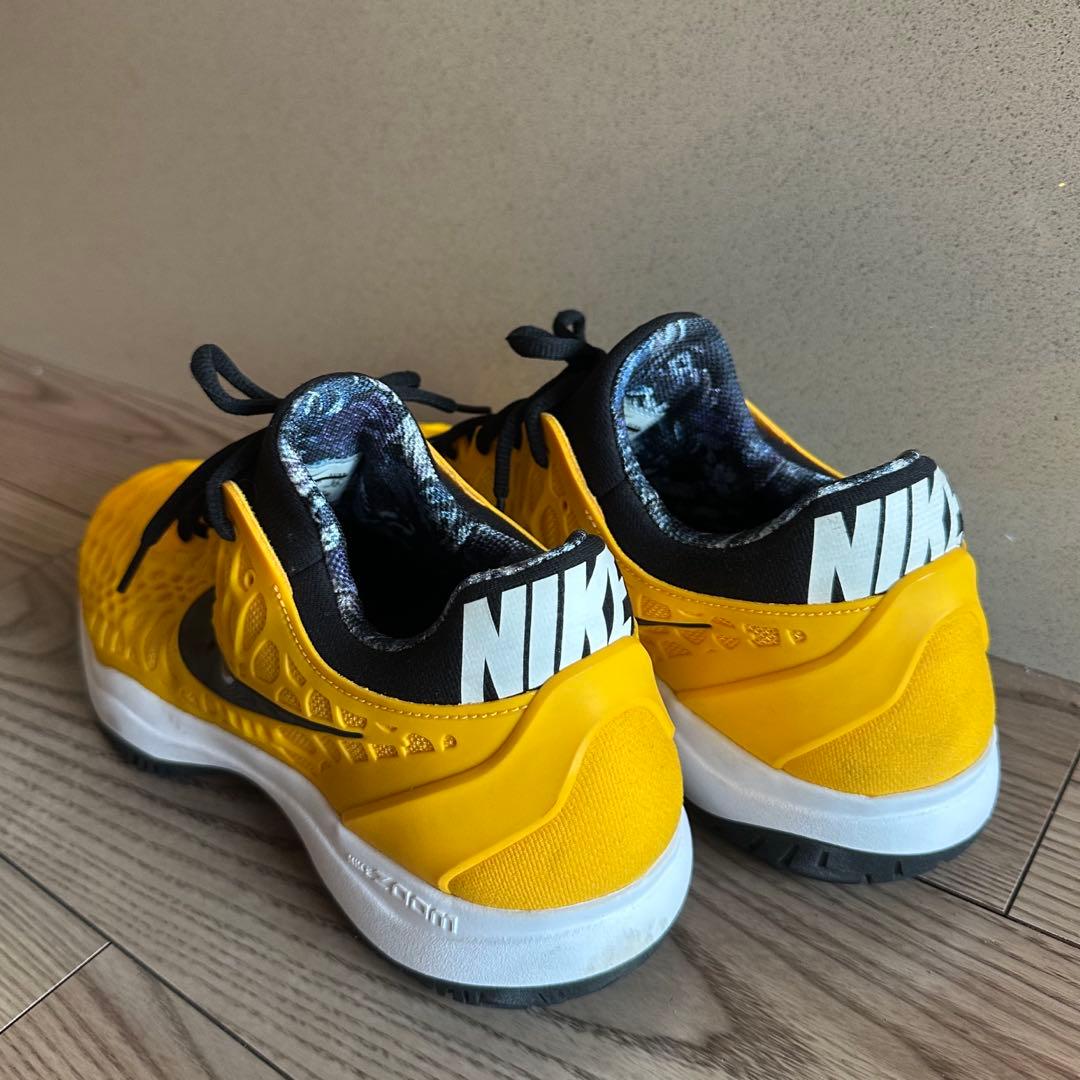 Nike Zoom Cage 3イエロー テニスシューズ