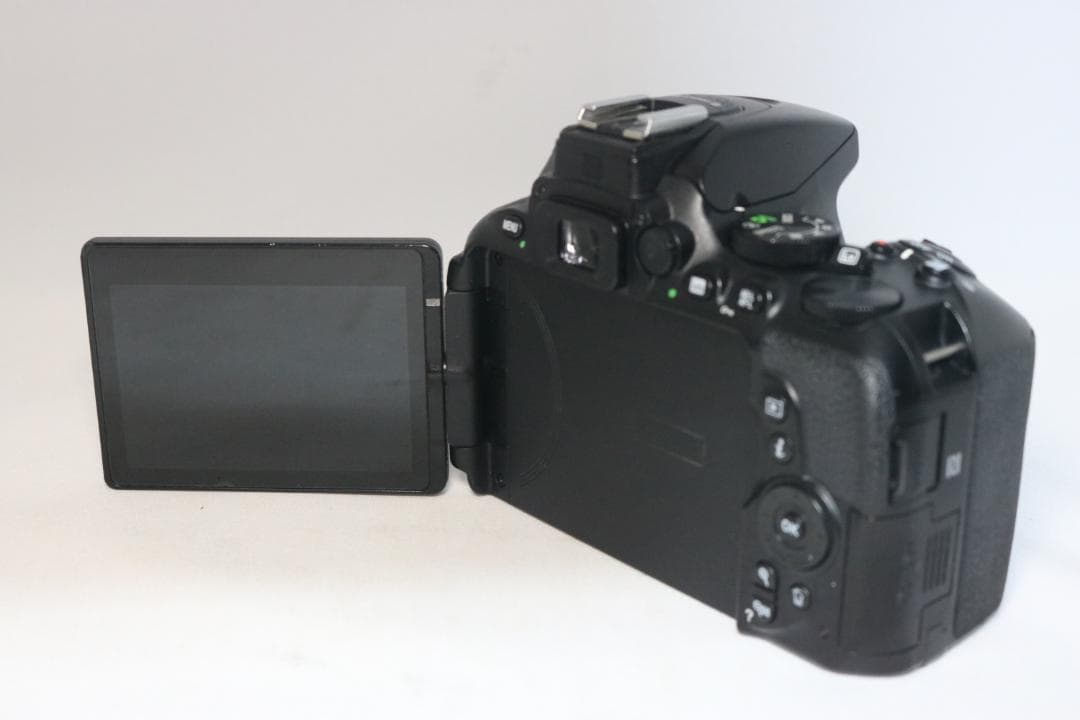 初心者おすすめ ⭐Canon 40D⭐届いてすぐ使える 簡単操作⭐一眼レフ