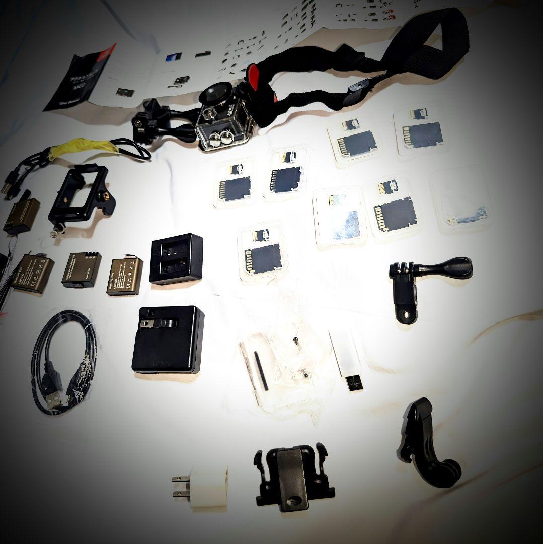 送料込み　アクションカメラ　ウェアラブルカメラ　スポーツカム　付属品フルセット