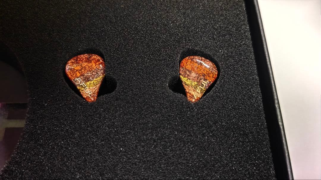 AFUL Performer8 イヤホン