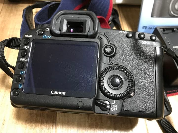 デジタルカメラ EOS D5 mark2