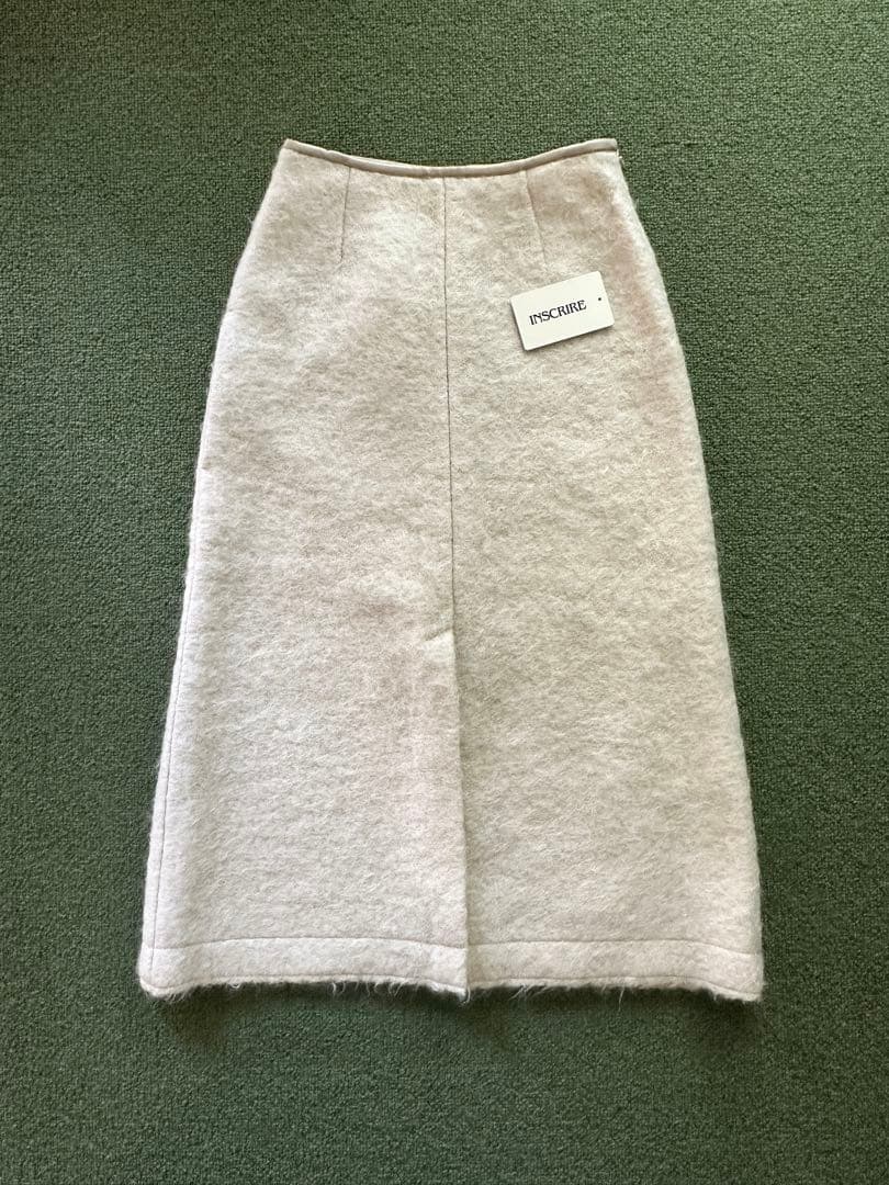 Xmasセール中! INSCRIRE モヘア　オフホワイト　スカート