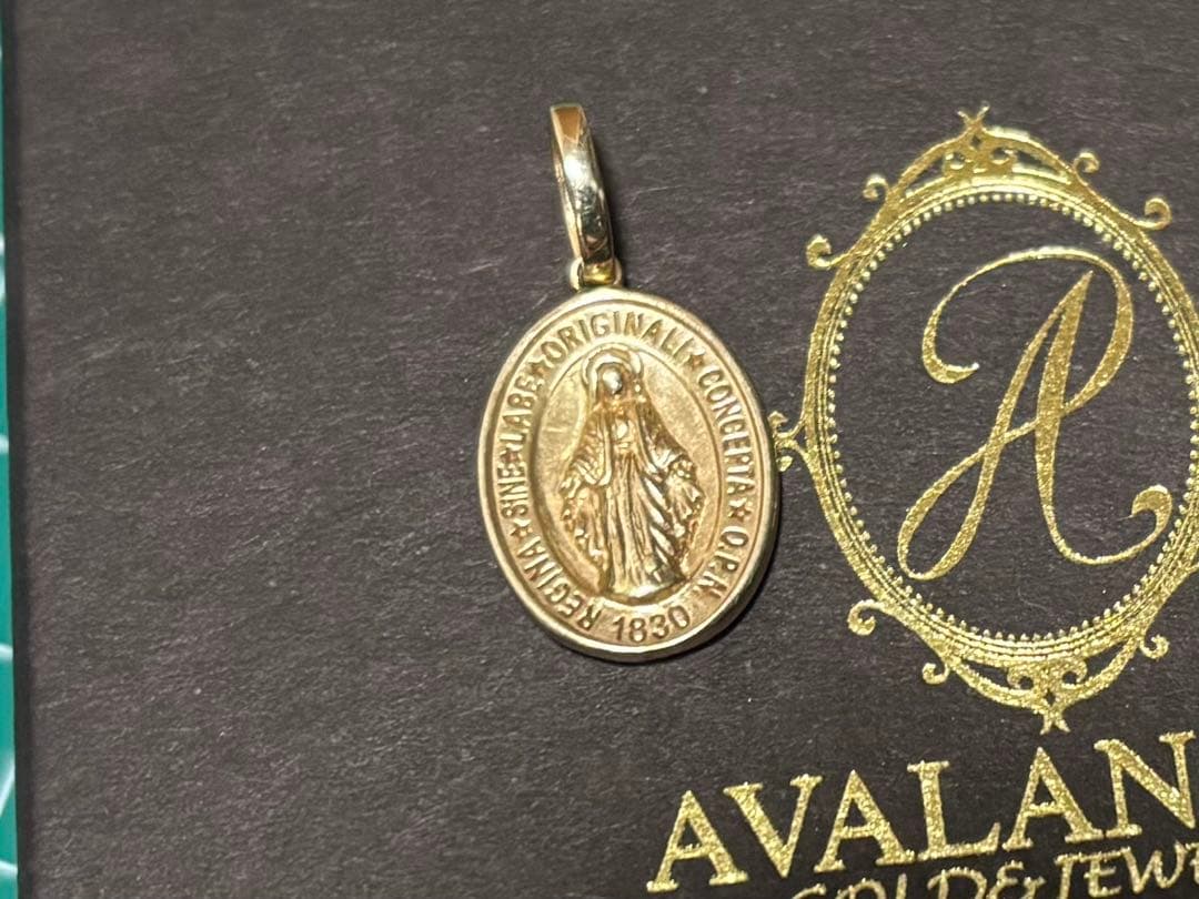 AVALANCHE 10Kイエローゴールドペンダント メダイ　マリアペンダント