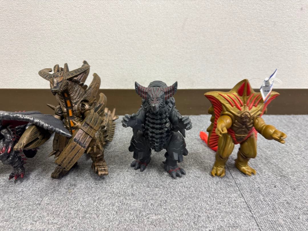 特撮ソフビ大量　約50体 まとめ売り　ソフビ　フィギュア　ゴジラ　ウルトラ怪獣