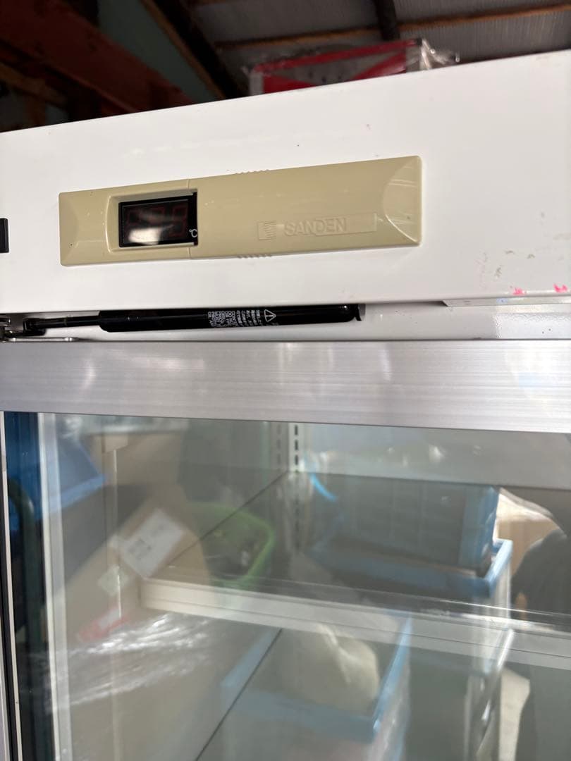 ★冷凍リーチインショーケース LRZ-275A（2枚扉）1108L