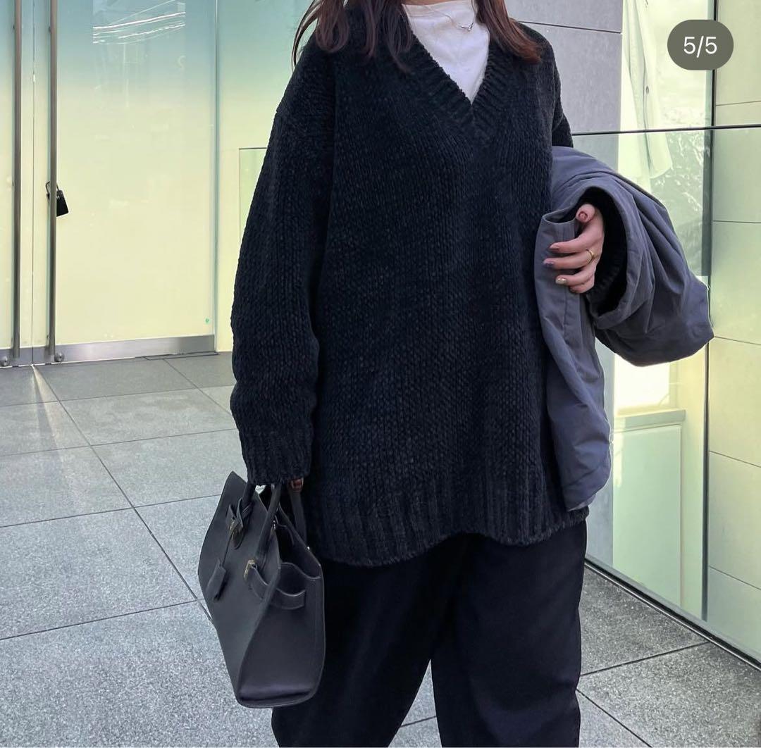 ATON ウール モールニット Vネック セーター チャコール 02